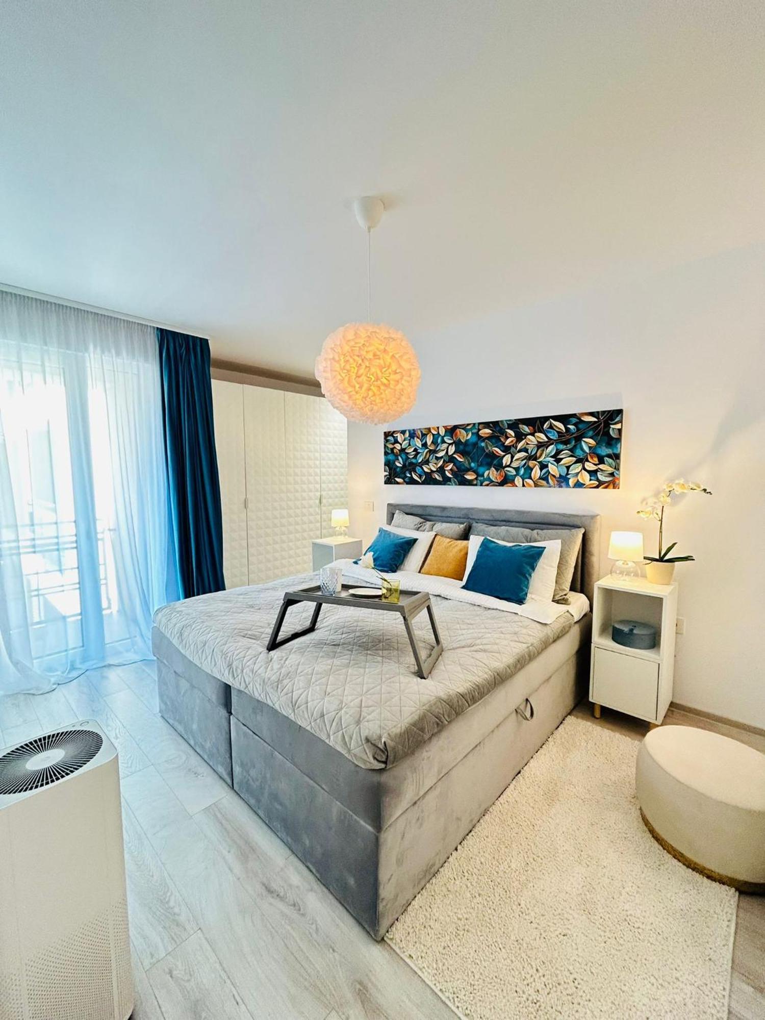 Appartement Sunny & Peaceful Chic Retreat Timişoara