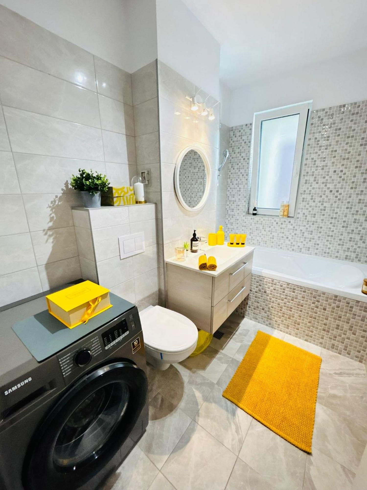 Appartement Sunny & Peaceful Chic Retreat Timişoara